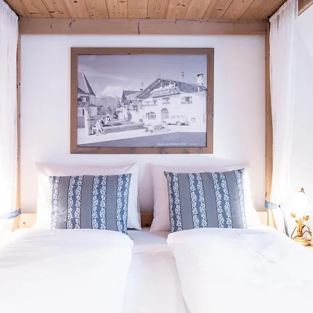 Stauders Und Bed & Breakfast 4*