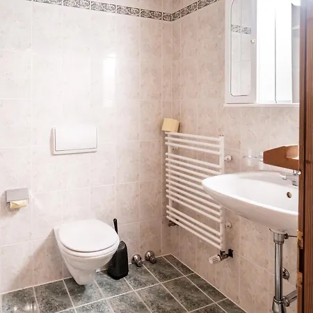 Stauders Und 4* Муттерс
